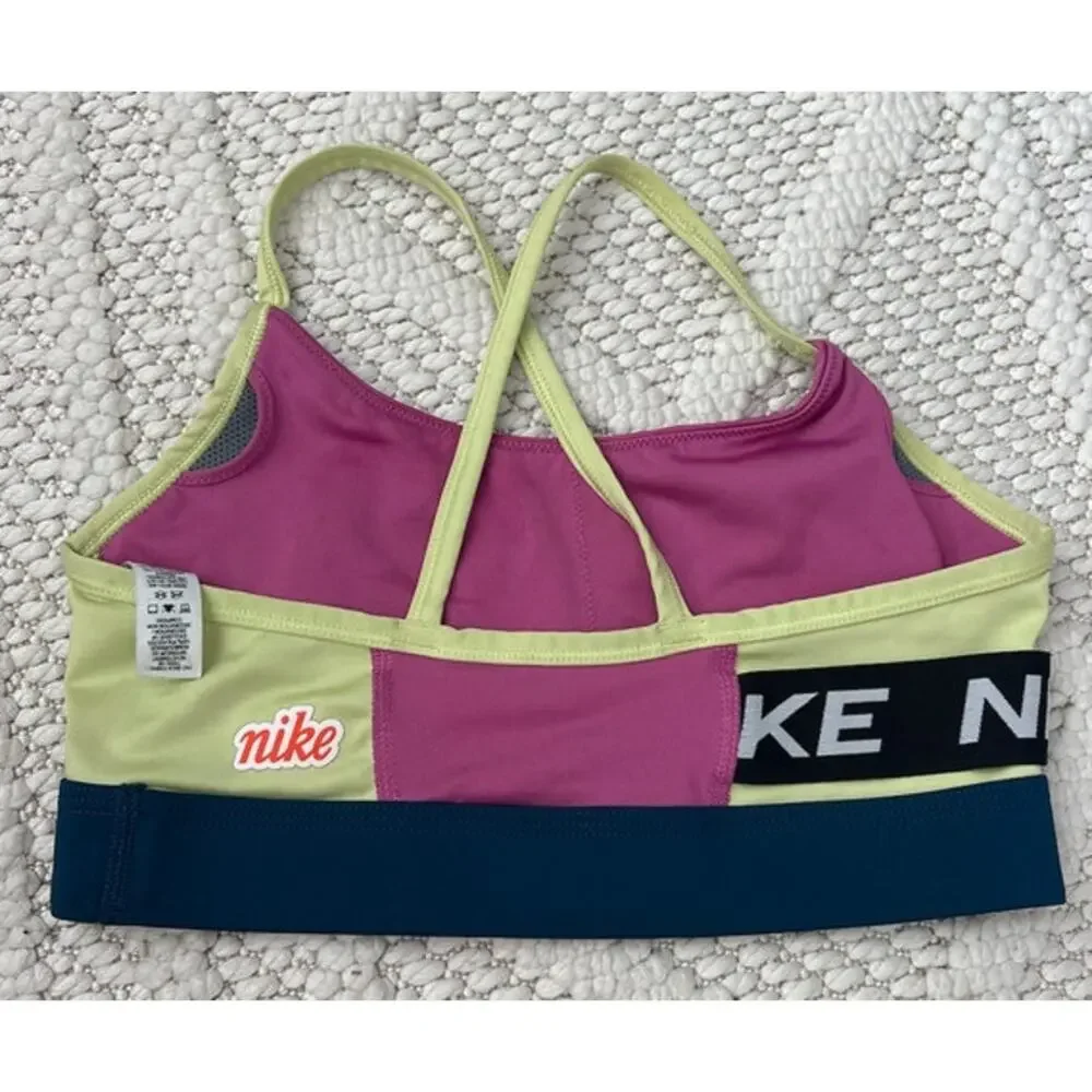 Womens Nike Icon Clash Light Support Sports Bra Size Medium